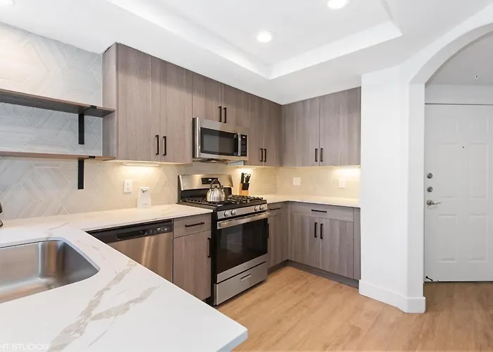 Apartment Pure Furnished Two Bed Apts Pool Gym Quarter Kierland Commons