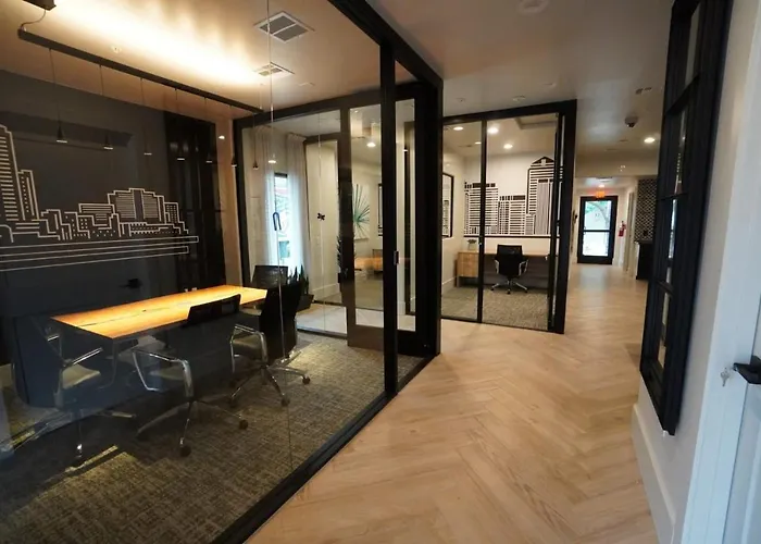 Pure Furnished Two Bed Apts Pool Gym Quarter Kierland Commons * Scottsdale