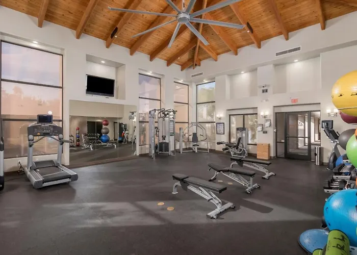Pure Furnished Two Bed Apts Pool Gym Quarter Kierland Commons Apartment