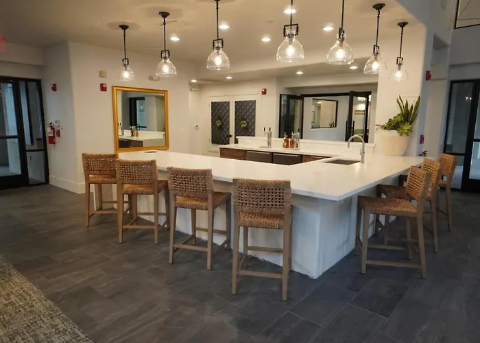 Pure Furnished Two Bed Apts Pool Gym Quarter Kierland Commons Apartment *